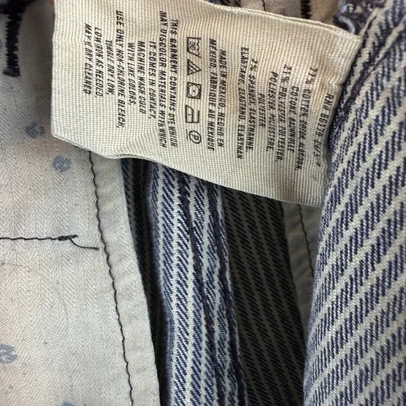 ANTHROPOLOGIE Pilcro and the Letterpress Railroad Striped Denim Shorts Womens 27 - Picture 3 of 6